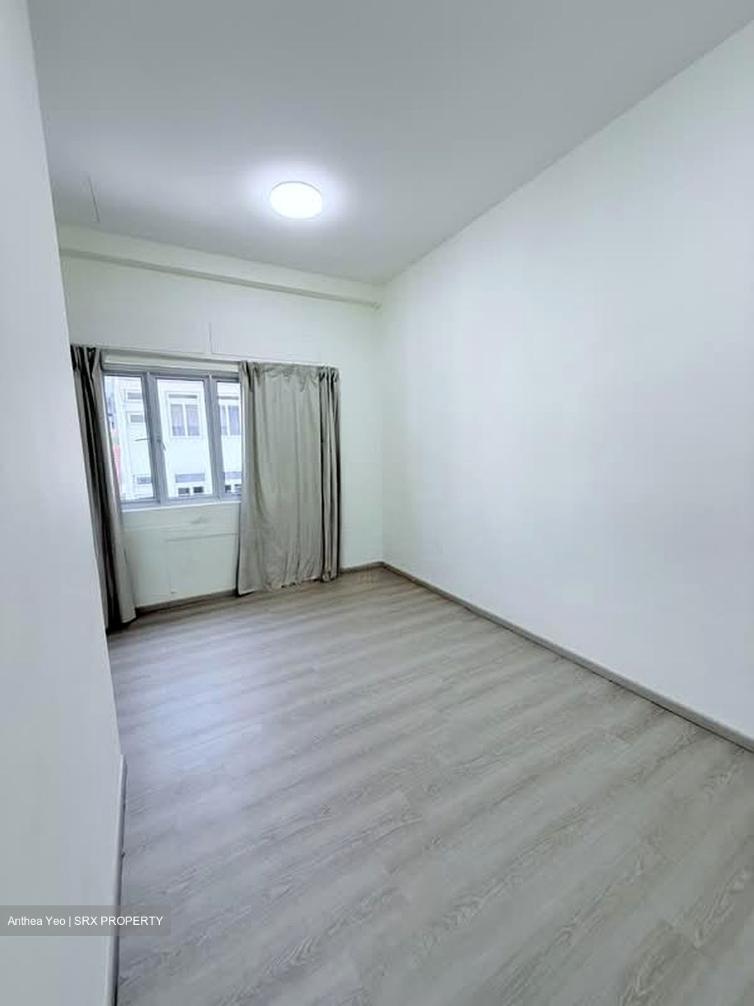 Kitchener Road (D8), Apartment #570572171